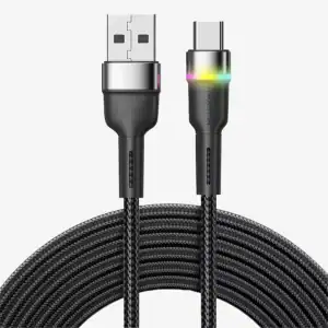 Cabo USB tipo C com capa de nylon trançado, carregamento rápido e compatível com diversos dispositivos eletrônicos. Ideal para uma conexão resistente e durável.