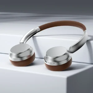 Fones de ouvido sem fio com acabamento em couro e design moderno, perfeitos para quem busca estilo e tecnologia avançada em áudio. Ideal para uso diário, viagens e esportes.