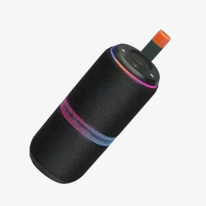 Falante Bluetooth portátil com design moderno, som de alta qualidade e luzes LED coloridas, ideal para festas e uso ao ar livre.