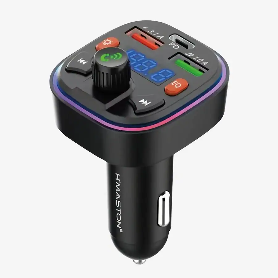Transmissor FM para carro H'MASTON com Bluetooth, USB e cartão SD, ideal para ouvir músicas e atender chamadas com qualidade sonora superior.