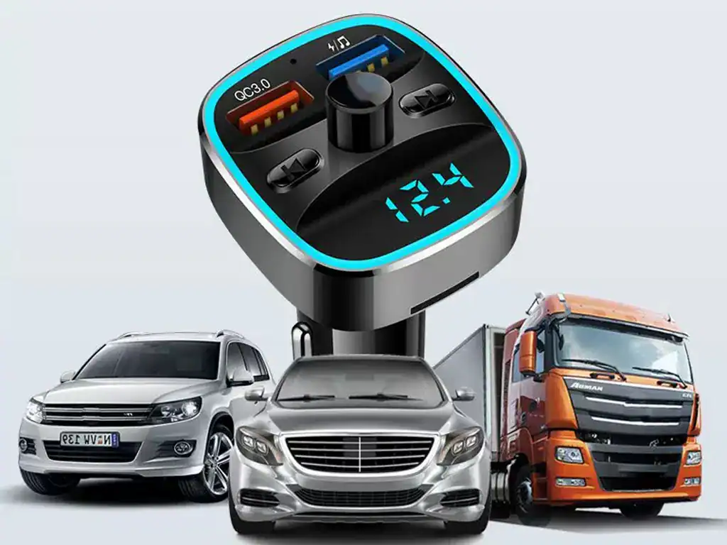 Carregador de bateria para veículos automotivos com display digital, compatível com carros de passeio e caminhões, garantindo carga eficiente e segura.